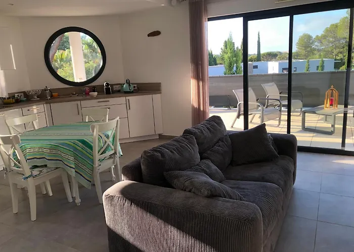 Superbe Pour 4, Climatise, Piscine Et Garage *