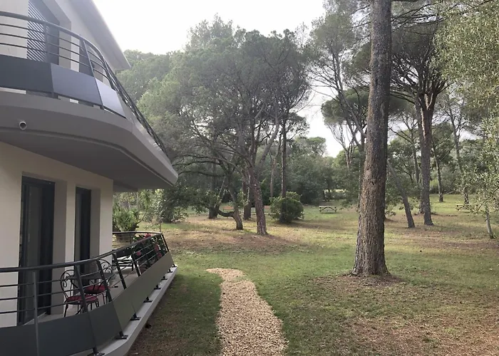 Superbe Pour 4, Climatise, Piscine Et Garage *