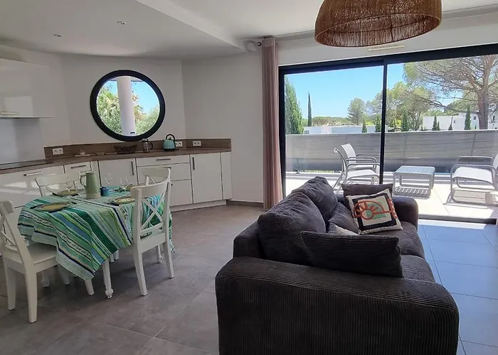 Superbe Pour 4, Climatise, Piscine Et Garage Apartment Saint-Raphael (Var)